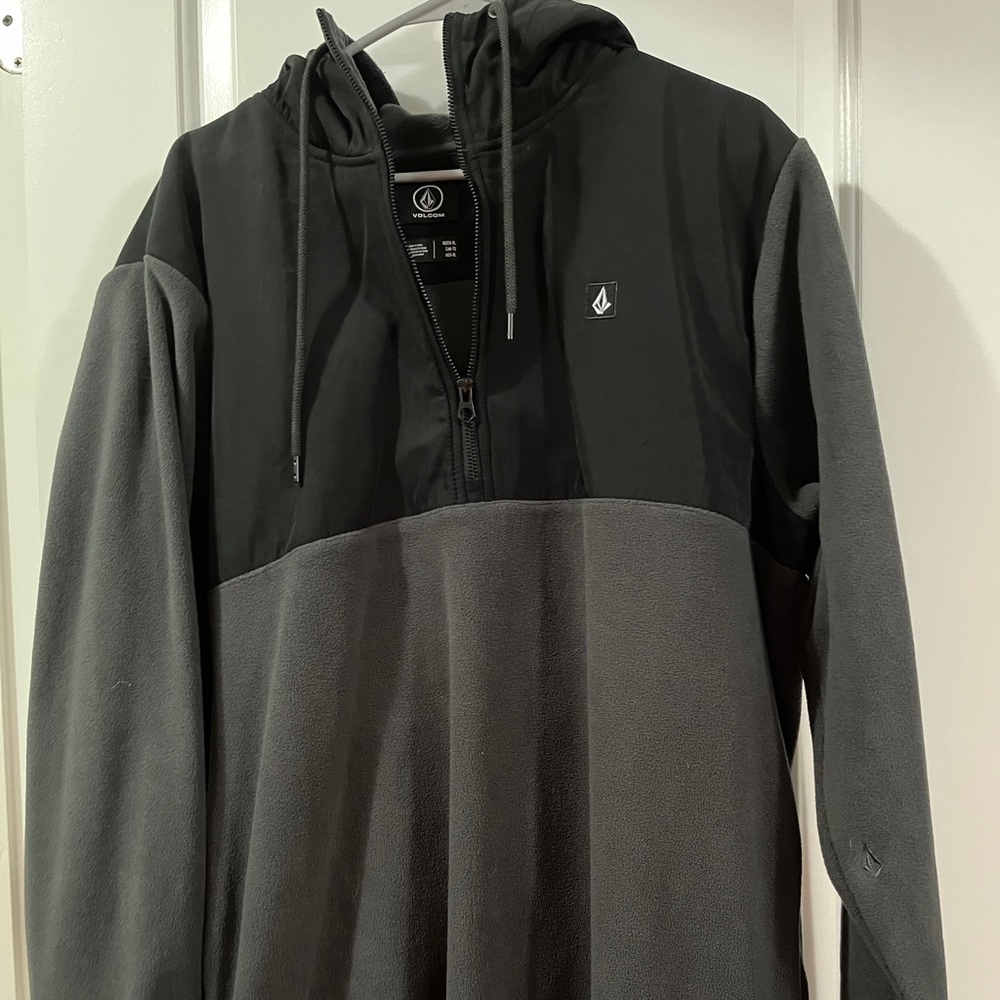 Volcom Half zip hoodie, gently used